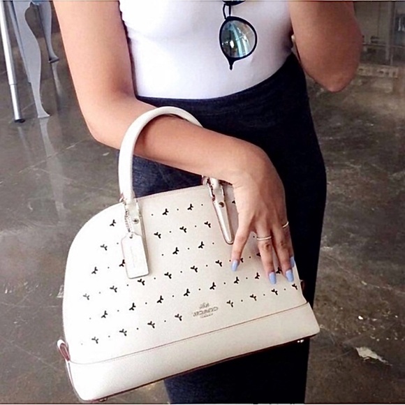 Coach New SIERRA PERFORATED CROSSGRAIN Leather F59344 - Picture 16 of 16